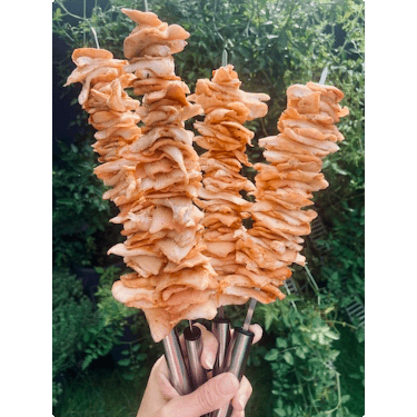 Brochette de pleurotes roses